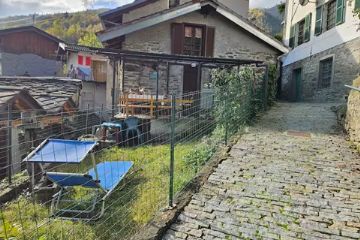 La casa col giardino privato e recintato